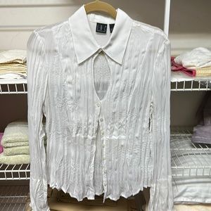 White INC 100% polyester